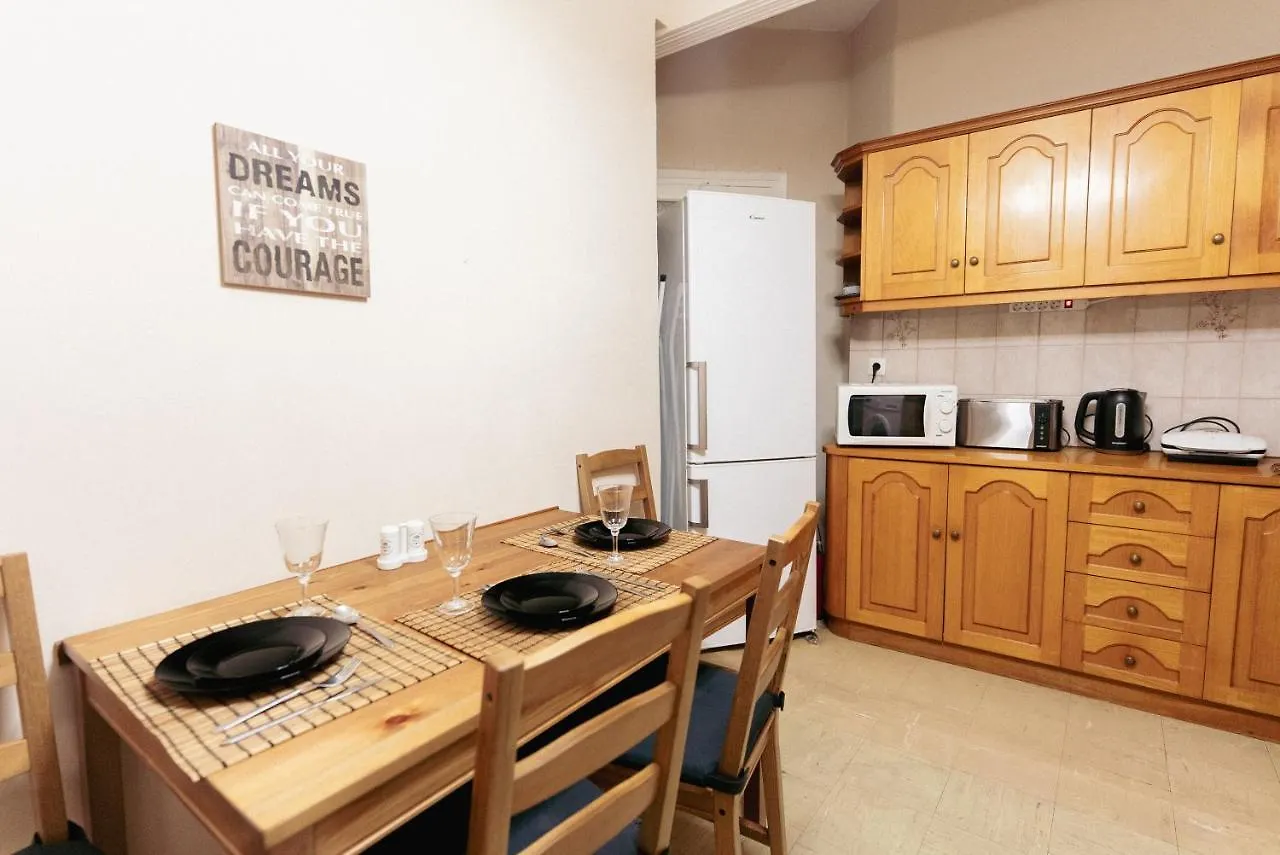 Charming 85Sqm Apartment With Panoramic City-Views 塞萨洛尼基
